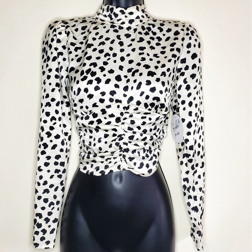 NEW Rabbit Rose Dalmatian Print Novelty Crop Blouse [XS]